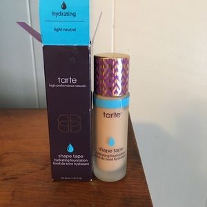 Tarte Shape Tape foundation